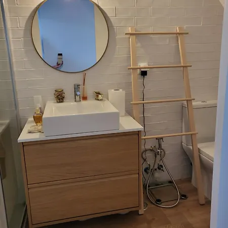 Apartman Andreia Todi Riverside
